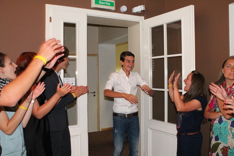 Village Camps International Summer Camp Leysin, Switzerland 2025-08-09 https://www.villagecamps.com/journals_admin/images/701-21-promdinner (24).jpg
